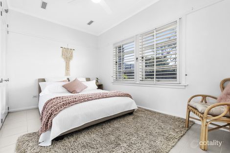 Property photo of 231 Warringah Road Beacon Hill NSW 2100