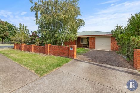 Property photo of 7 Patterson Avenue Young NSW 2594