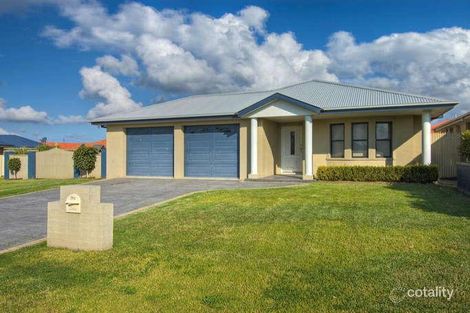 9 Mcternan Pl, Worrigee, NSW 2540