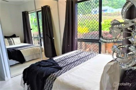 Property photo of 16 Luderick Street Kanimbla QLD 4870