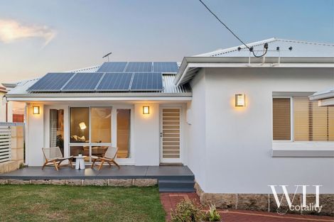 21 Coleman Cres, Melville, WA 6156