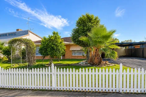 Property photo of 28 Norton Drive Mooroopna VIC 3629