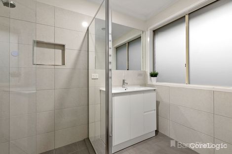 Property photo of 3 Fairmead Place Narre Warren South VIC 3805