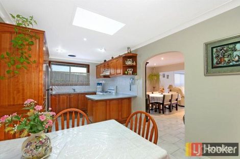 Property photo of 9 Valencia Crescent Toongabbie NSW 2146