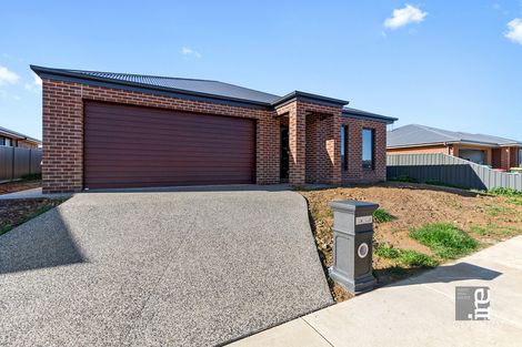 Property photo of 35 Corncob Boulevard Wangaratta VIC 3677