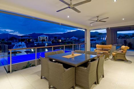 Property photo of 11 Ragamuffin Quay Trinity Park QLD 4879