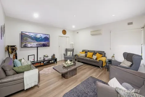 Property photo of 4 Pineview Avenue Roselands NSW 2196