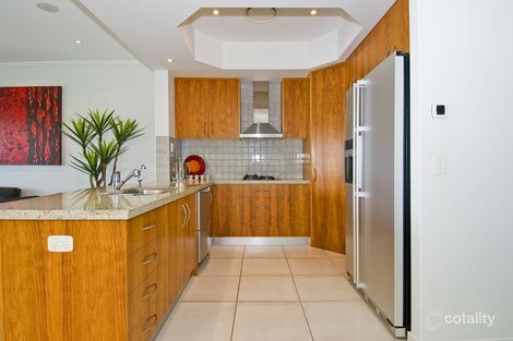 Property photo of 1/157 Stanhill Drive Surfers Paradise QLD 4217