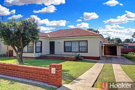 6 Todd Cres, Peakhurst, NSW 2210