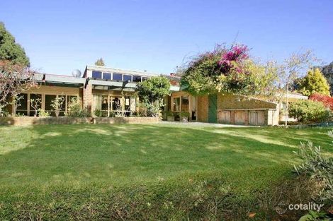 190 Jacksons Rd, St Andrews, VIC 3761