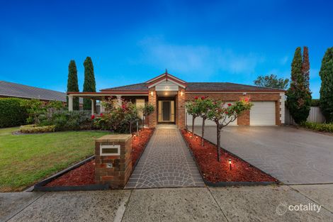 2 Banjo Paterson Dr, Pakenham, VIC 3810