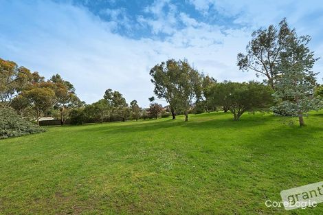 Property photo of 6 Alastair Drive Berwick VIC 3806