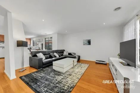 Property photo of 40A Bungarim Wynd Sydenham VIC 3037