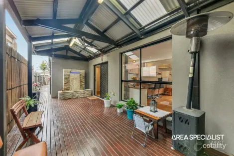 Property photo of 40A Bungarim Wynd Sydenham VIC 3037