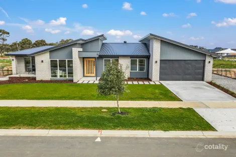 Property photo of 42 Falcon Rise Moama NSW 2731