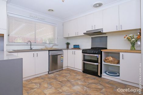 Property photo of 3 Osborne Avenue Kooringal NSW 2650