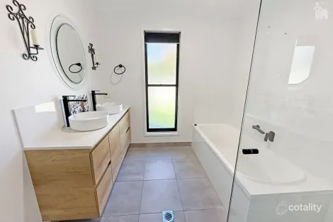 Property photo of 25 Fraser Drive River Heads QLD 4655