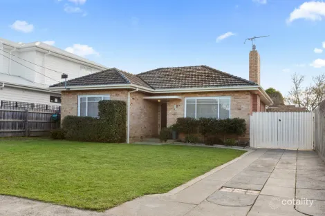 17 Fourth St, Parkdale, VIC 3195