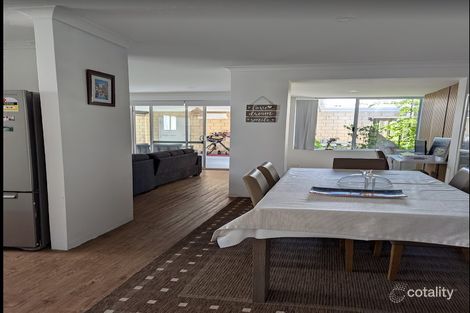 Property photo of 72 O'Mara Boulevard Iluka WA 6028