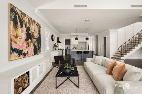 Property photo of 11 Duhig Avenue Coorparoo QLD 4151