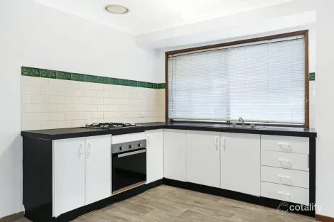 Property photo of 22 Grasmere Street Mount Saint Thomas NSW 2500