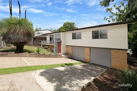 Property photo of 19 Yingally Drive Arana Hills QLD 4054