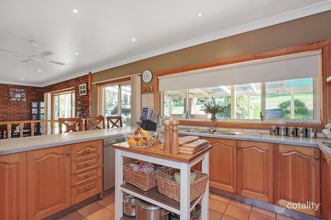 Property photo of 221 Fifth Avenue Eden Park VIC 3757