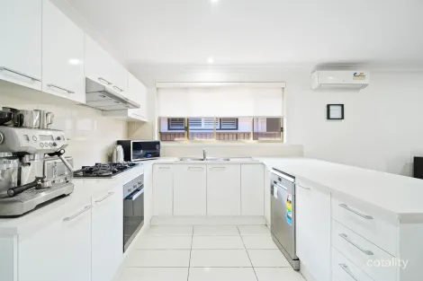 Property photo of 11 Boydhart Street Grantham Farm NSW 2765