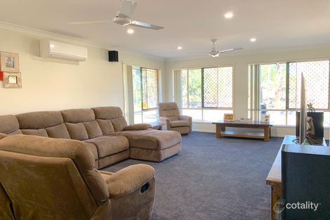 Property photo of 13 Huntingdale Drive Regency Downs QLD 4341