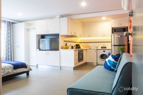 21/82 GREY ST, ST KILDA, VIC 3182