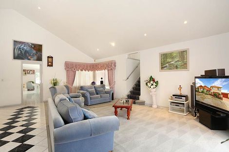 Property photo of 7 Dutton Court Meadow Heights VIC 3048