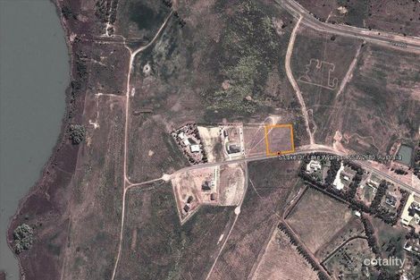 13 South Lake Dr, Lake Wyangan, NSW 2680