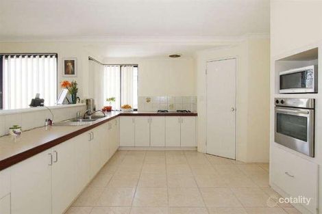 15 Bonito Pl, Yangebup, WA 6164