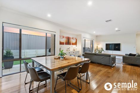 Property photo of 15 Positano Crescent Yangebup WA 6164