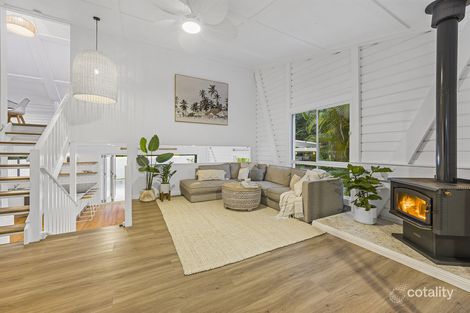 Property photo of 1 Tammin Place Elanora QLD 4221