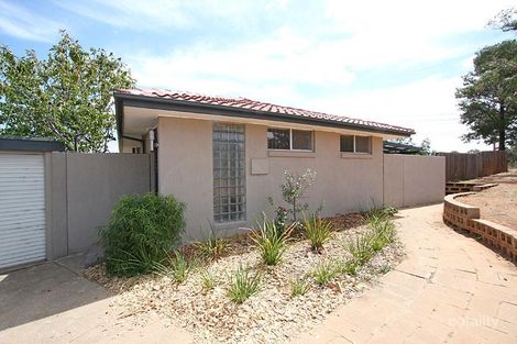 7 Kirkland Cct, Macgregor, ACT 2615