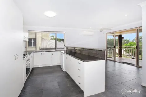 Property photo of 3 Ridge Court Mooloolah Valley QLD 4553
