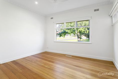 Property photo of 19 Yallambie Road Macleod VIC 3085