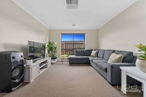 Property photo of 21 Carramar Drive Harkness VIC 3337