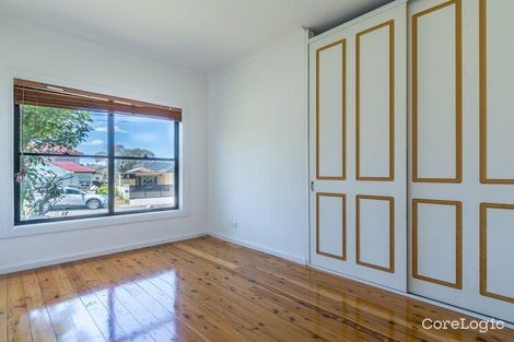 Property photo of 4 Banksia Crescent Fairfield East NSW 2165