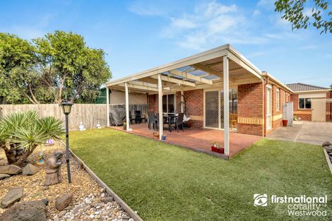 Property photo of 14 Scherbourg Place Hoppers Crossing VIC 3029