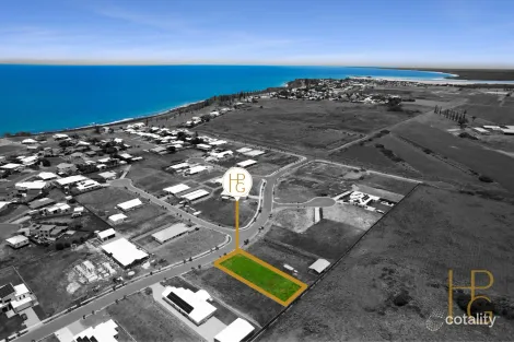 44 Sea Pearl Dr, Elliott Heads, QLD 4670