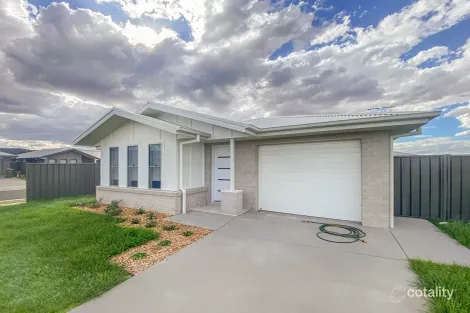 1 Orchard Ct, Caerleon, NSW 2850