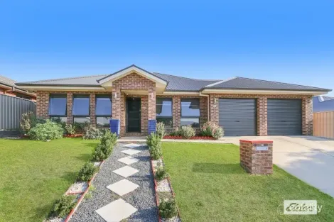 39 Lawson Cct, Lavington, NSW 2641