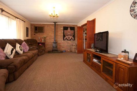 Property photo of 3 Abbaron Court Aberfoyle Park SA 5159