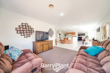 Property photo of 24 Blake Street Berwick VIC 3806
