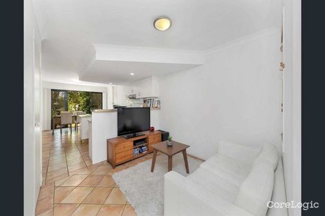 Property photo of 2/30 Macdonnell Street Toowong QLD 4066