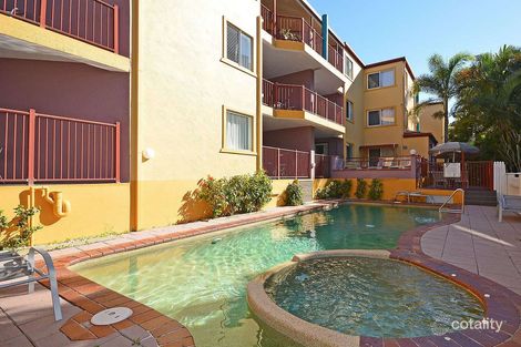 Property photo of 1/396 Esplanade Torquay QLD 4655