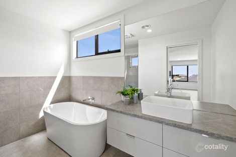 Property photo of 11 Mathews Street Torquay VIC 3228