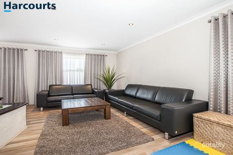 Property photo of 3 Tipuana Place Edgewater WA 6027